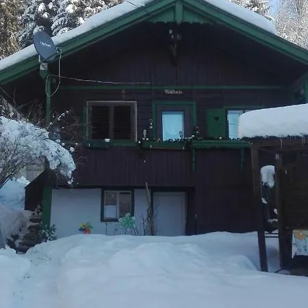 Ferienhutte Waldheim Hébergement de vacances *