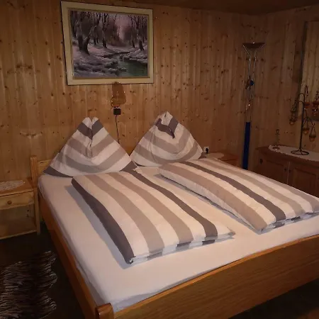 Ferienhutte Waldheim Semesterbostad Hopfgarten im Brixental